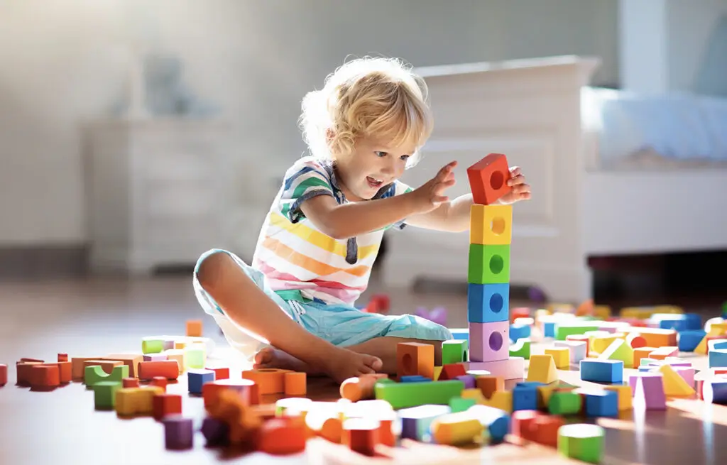 oyuncaklar ve oyunlar